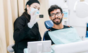 Radiografia Periapical: O Que É e Por Que É Essencial na Odontologia